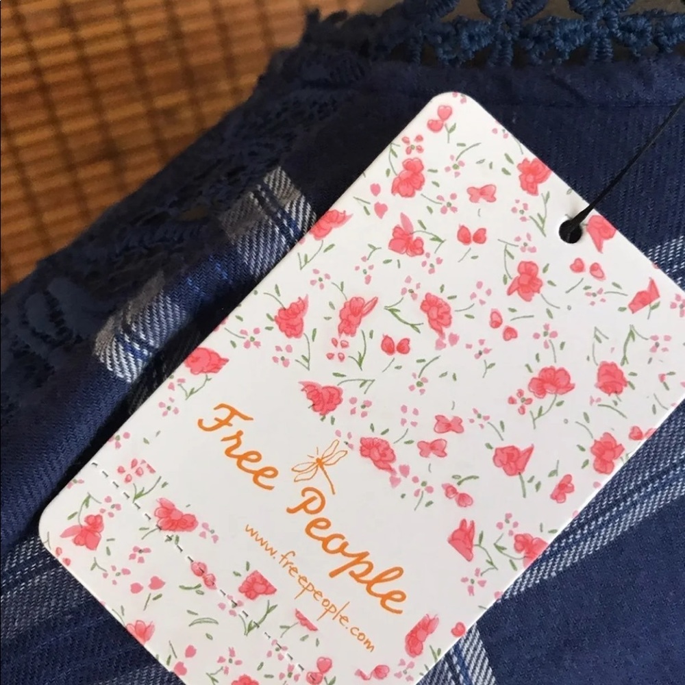 Free People - Picture 8 of 9